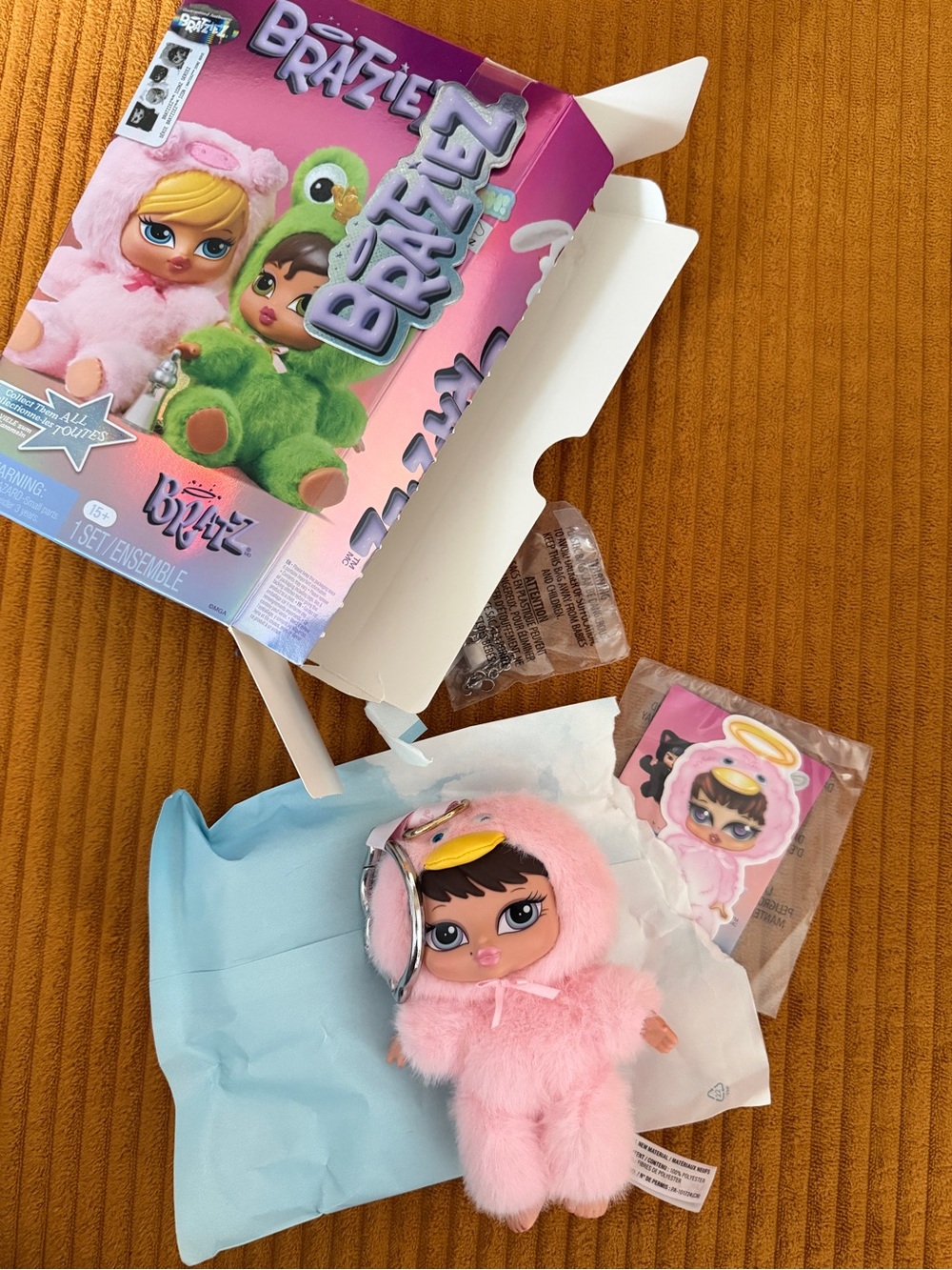 Bratz Bratziez Super Rare Phoebe doll keychain Pink Plush Duck Angel Outfit  -